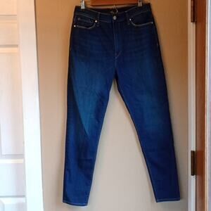 Hudson Barbara Super Skinny dark wash Size 30 Classic contempary minimal Jeans